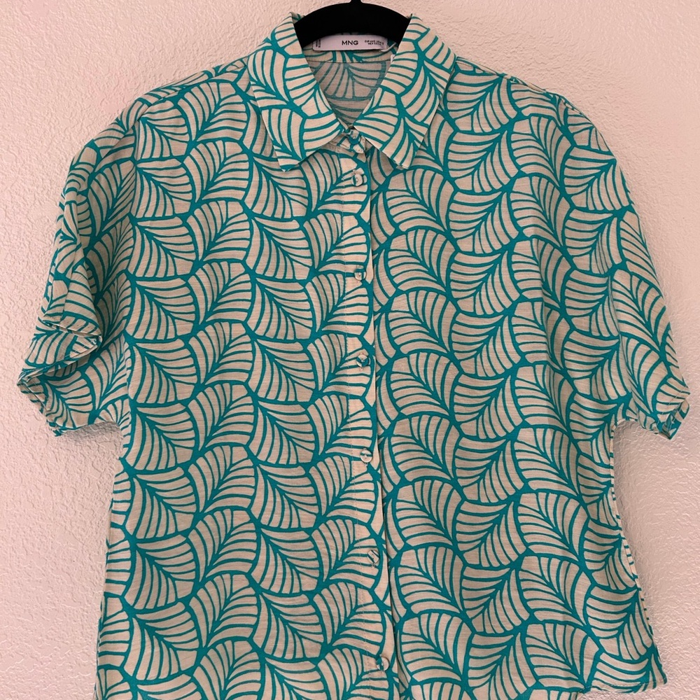 Mango Women’s Resort Style Patterned Button-up
